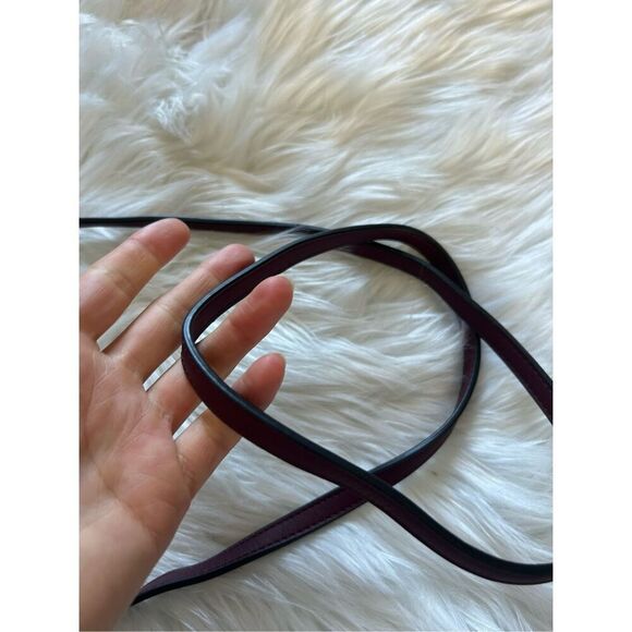 Simply Vera Vera Wang Ombre Red and Black Handbag wallet clutch - Picture 6 of 6